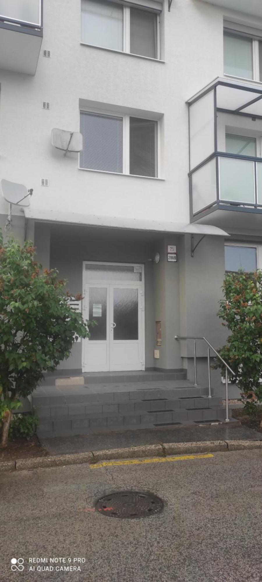 Apartman Sofia Левице Екстериор снимка